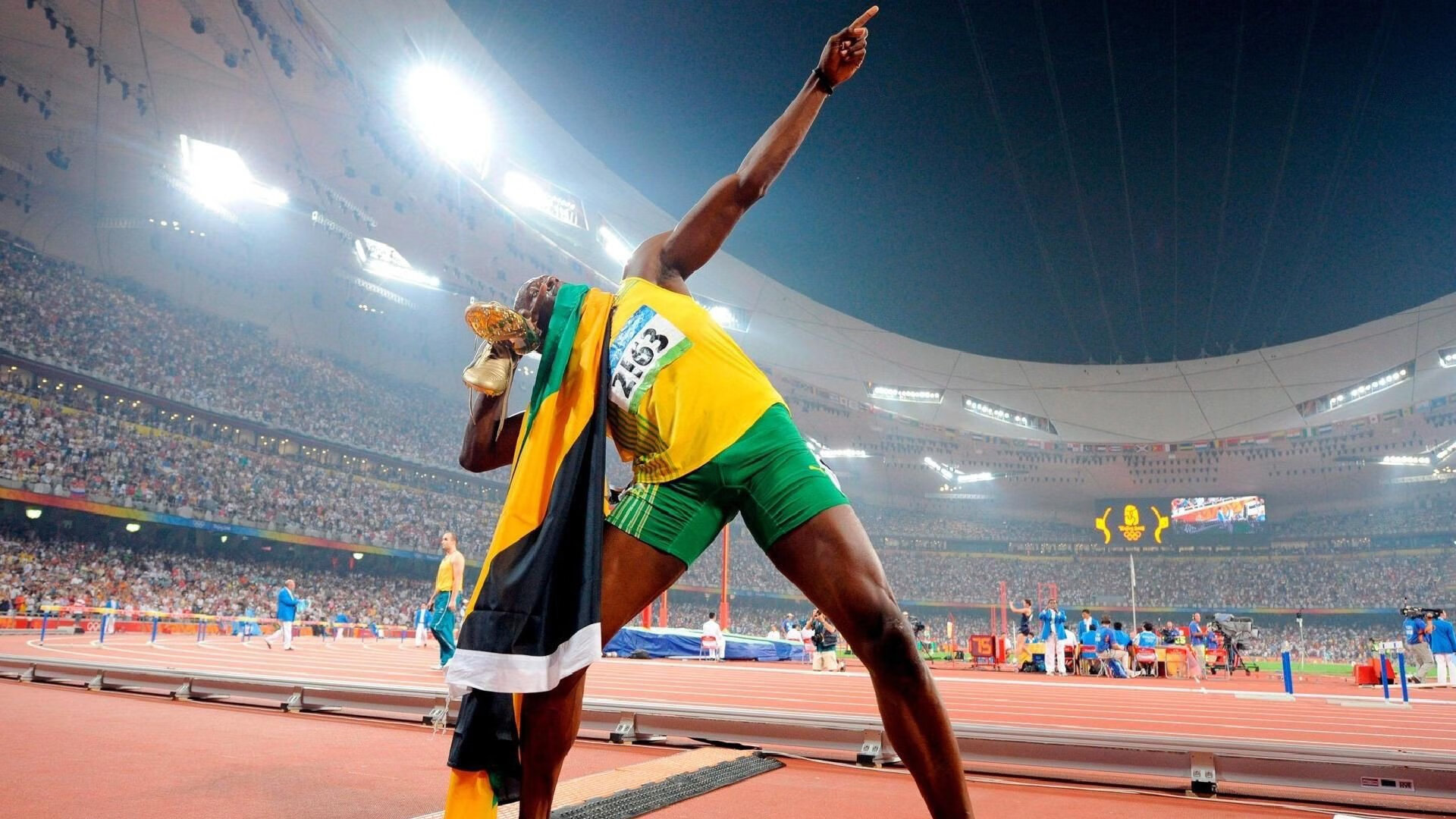 不屈的信念点燃中国篮球希望